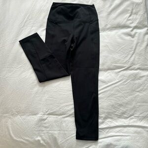 Gap Fit X-small cropped leggings